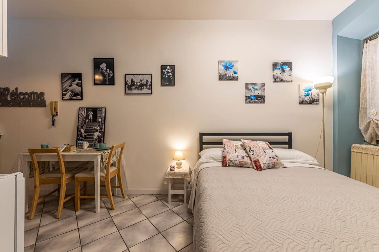 Due Minuti Dal Lago Casa Melodia Apartment Intra Exterior photo